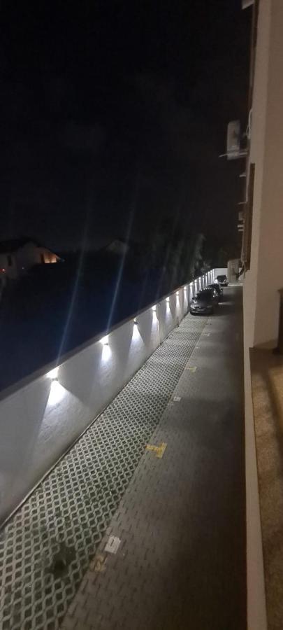 Doxa Airport Otopeni Kültér fotó