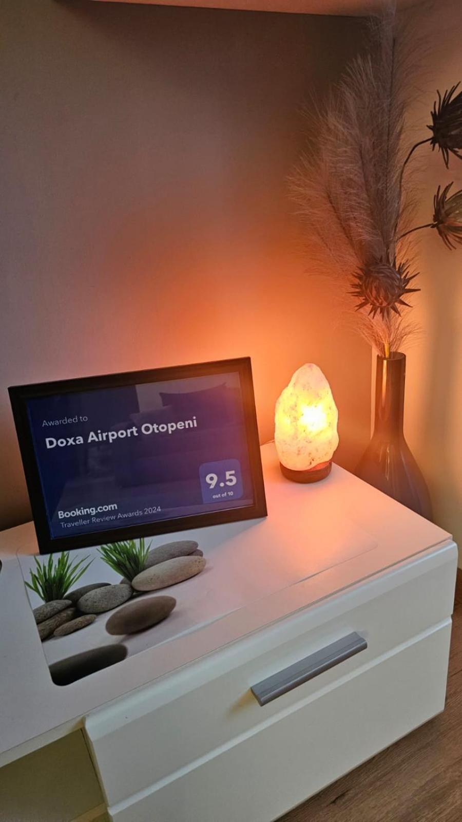 Doxa Airport Otopeni Kültér fotó